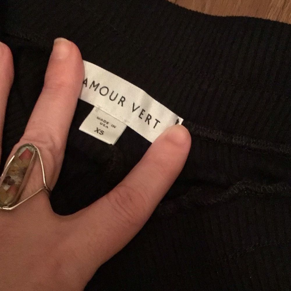 Amour Vert Black Ribbed Modal Jogger Pants - Picture 5 of 6